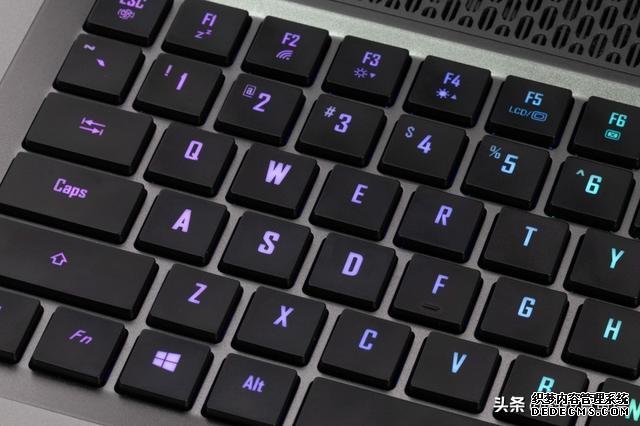 8核十代酷睿 大屏游戲本會(huì)更爽么 技嘉AORUS 17G XB評(píng)測(cè)