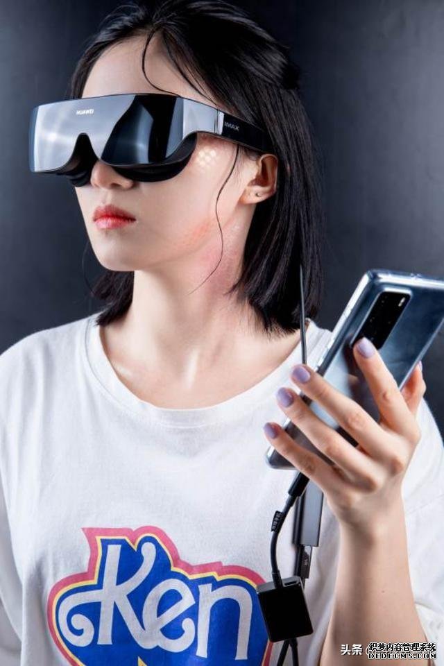酷燃單品HUAWEI VR Glass輕體驗:僅重166g的移動IMAX影院