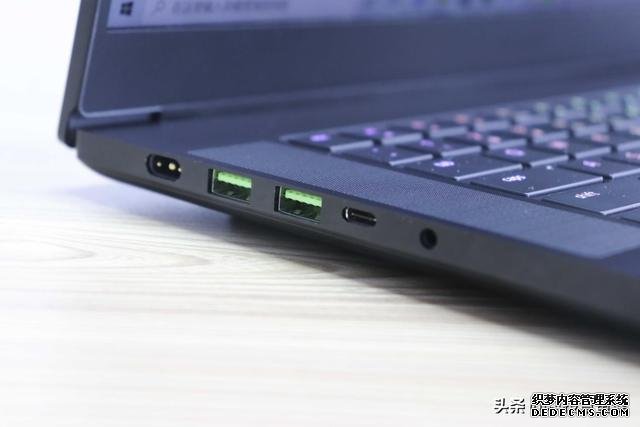 精雕細琢 雷蛇新品靈刃15精英版精致上線