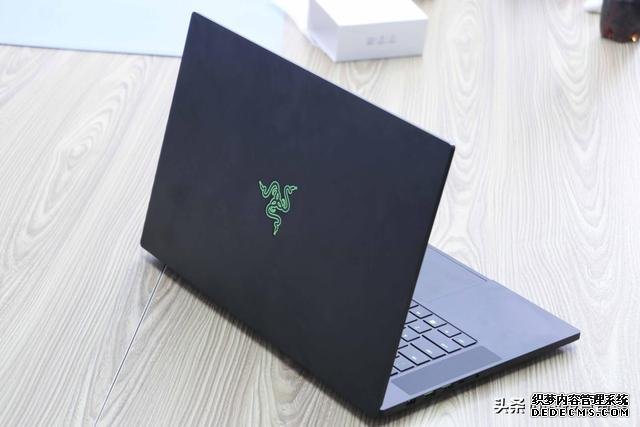 精雕細琢 雷蛇新品靈刃15精英版精致上線
