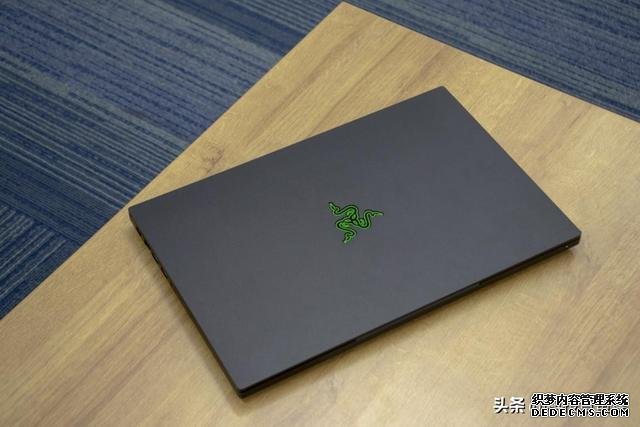 144Hz高色域顯示器，這才是高端游戲本該有的畫(huà)面表現(xiàn)