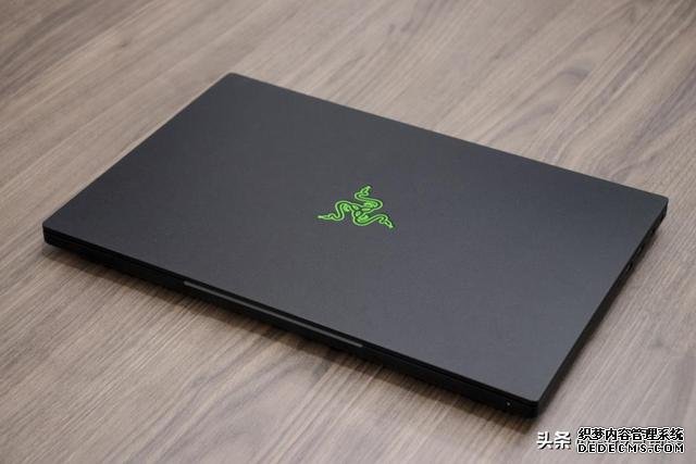 144Hz高色域顯示器，這才是高端游戲本該有的畫(huà)面表現(xiàn)