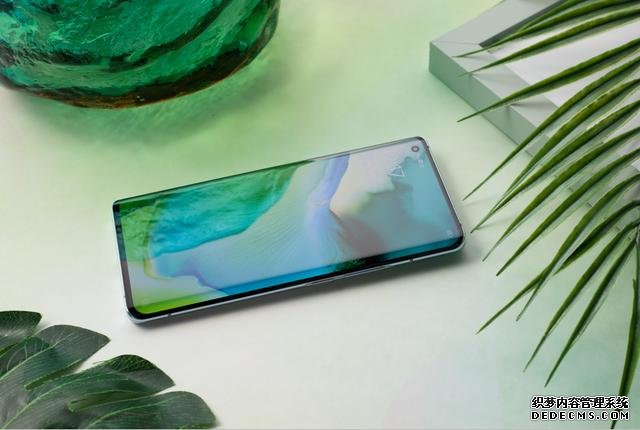 vivo X50 Pro正式發(fā)布！高顏值拍照旗艦就是這么豪橫，好看還好用