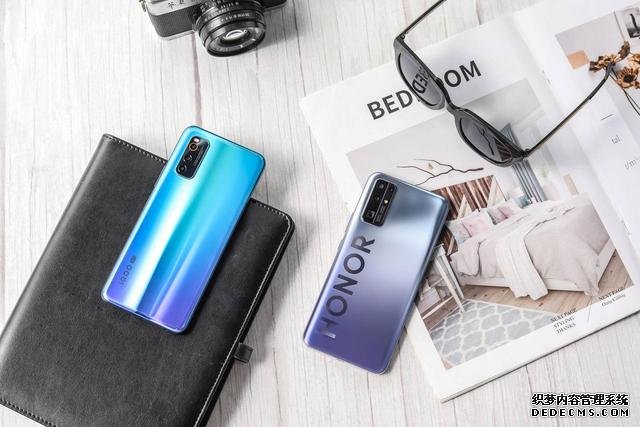 iQOO Neo3和榮耀30，同為“2K”價(jià)位，誰才是最值得購買的5G手機(jī)