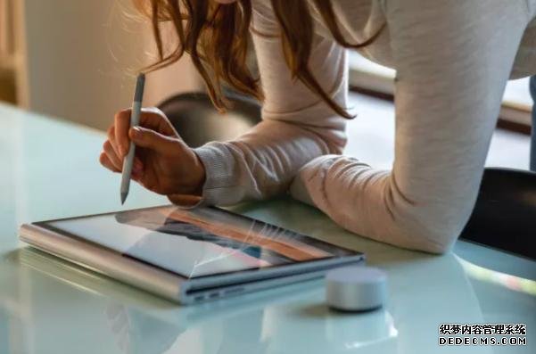 Surface Book 3比拼MacBook Pro 2020：哪款更勝一籌？