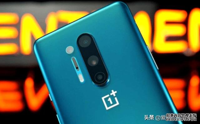 驍龍865+2K屏+IP68防水+120Hz刷新率，國產(chǎn)頂級機(jī)皇跳水600元