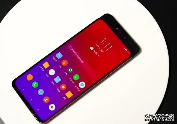 從2699跌至1299，3350mAh＋屏幕指紋，網(wǎng)友：價(jià)格更感人了