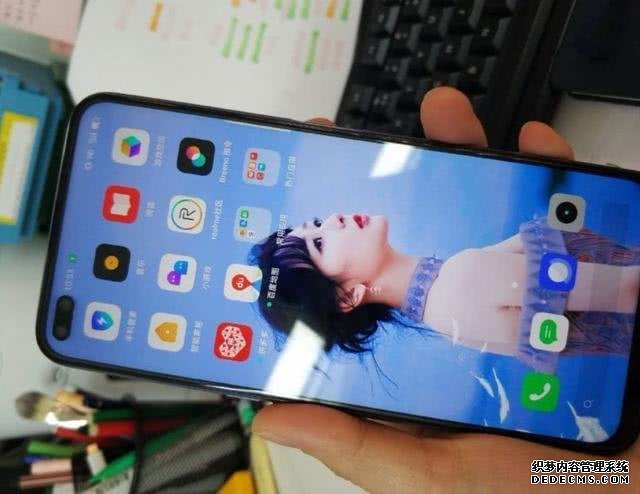 又一款雙模5G跌至1399元，120Hz屏＋6400萬四攝，楊紫代言