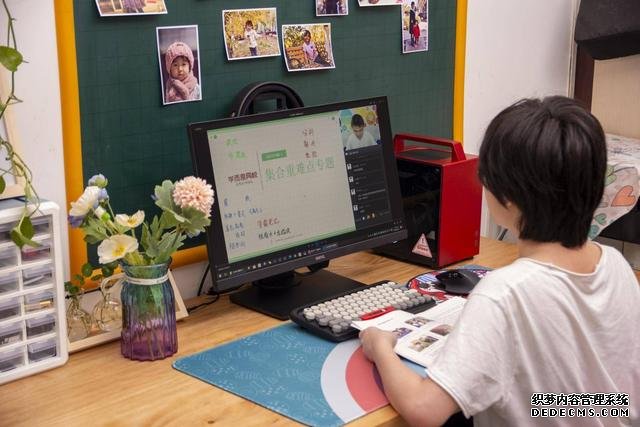 別讓上網(wǎng)課成了視力殺手，寶爸支招如何改善用眼衛(wèi)生，遠(yuǎn)離近視眼