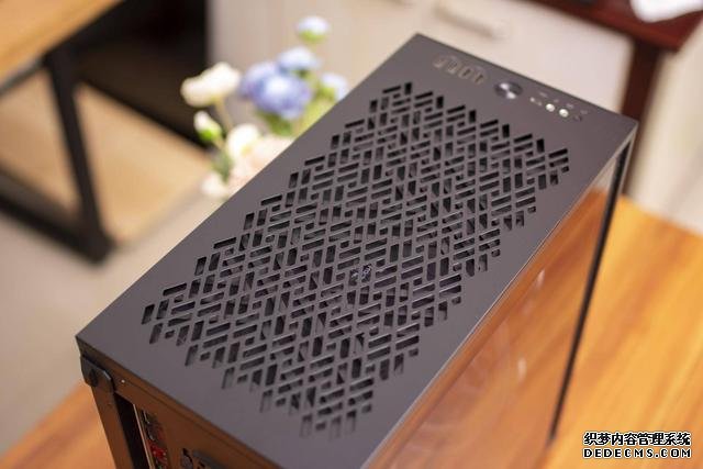 Define 7 Compact機箱上市，分形工藝機電散三劍客裝機評測