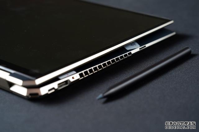 輕薄變形本下的“金屬暴力美學(xué)”惠普Spectre x360 15筆記本評測