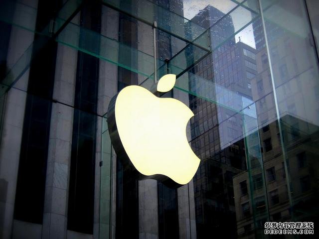 換電池還是換iphone9？399美元的A13，后置單攝+老款蘋(píng)果零部件