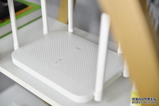 紅米首款WiFi6路由器亮相，小米路由器不能用？米粉卻說時代變了