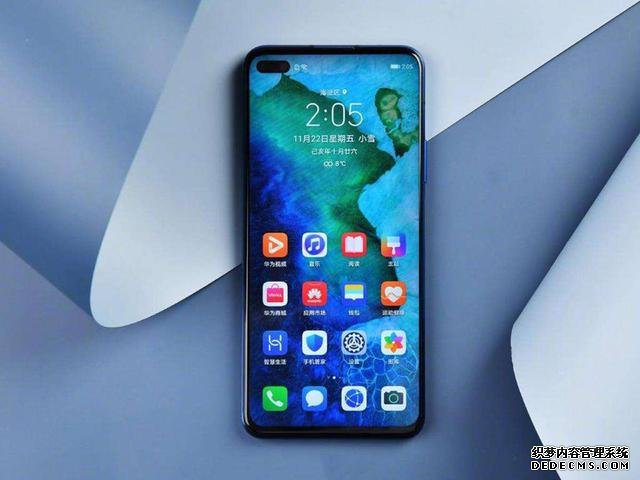 從3899降至2999，華為榮耀麒麟990 5G旗艦，對(duì)比新品榮耀30如何？