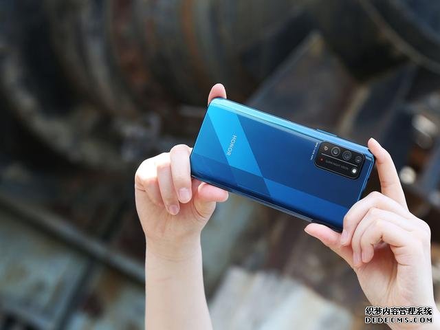 從2199降至1777，華為128GB、90HZ中端機，搭載4000萬主攝更值了