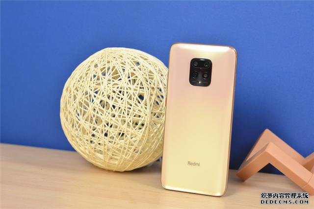 紅米又一款5G新機(jī)上市，120HZ、6+128GB僅1799，對(duì)比10X各有優(yōu)劣