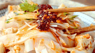 一碗涼皮的營養(yǎng)真相:你吃進去的大概只有熱量了……