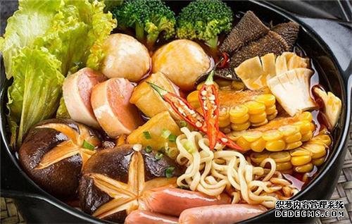 夏天吃麻辣燙還需要理由？當(dāng)然，用三個(gè)字來概括就是"補(bǔ)解暖"