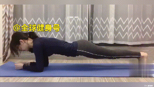 一套徒手健身訓(xùn)練，6個動作練全身肌群，實現(xiàn)燃脂塑形