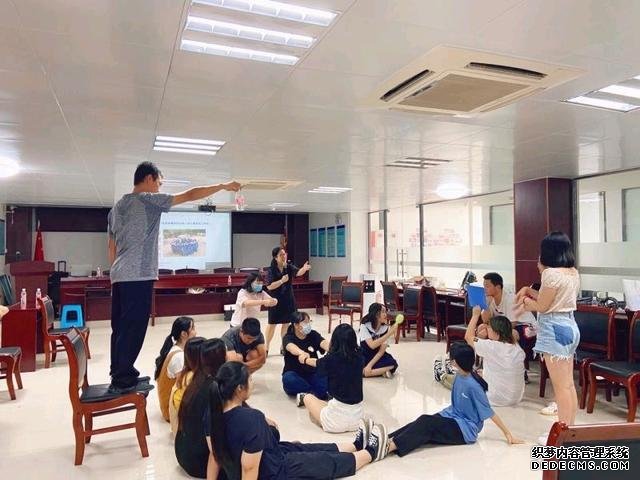 一線防疫人員如何心理舒壓，這場(chǎng)趣味活動(dòng)“玩”出健康心態(tài)