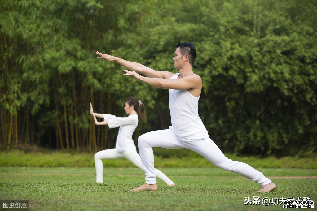 簡(jiǎn)單易學(xué)的太極養(yǎng)生功法：健身養(yǎng)生功效獨(dú)特，通俗易懂，簡(jiǎn)單易學(xué)