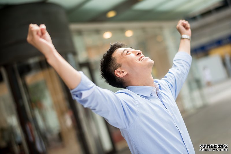 想要熱愛生活？先從健身開始，讓健身成為你奔向幸福的加速劑