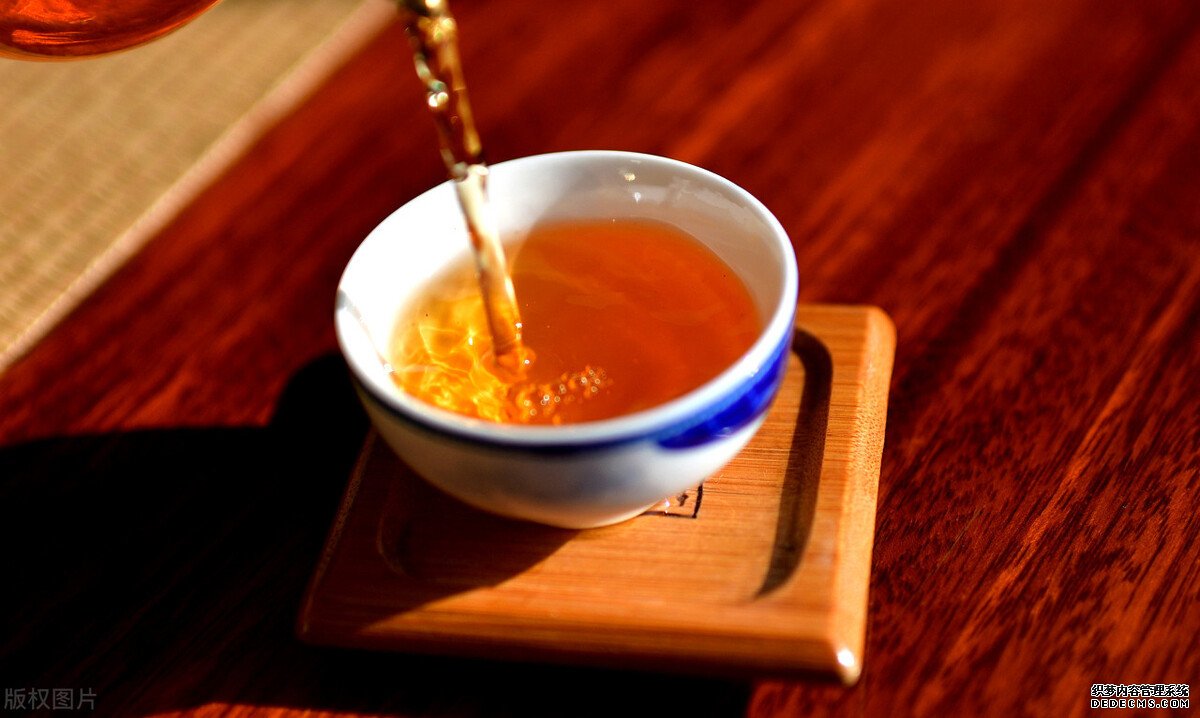 今秋的第一杯紅茶，你喝了嗎？何時(shí)喝紅茶對身體好？