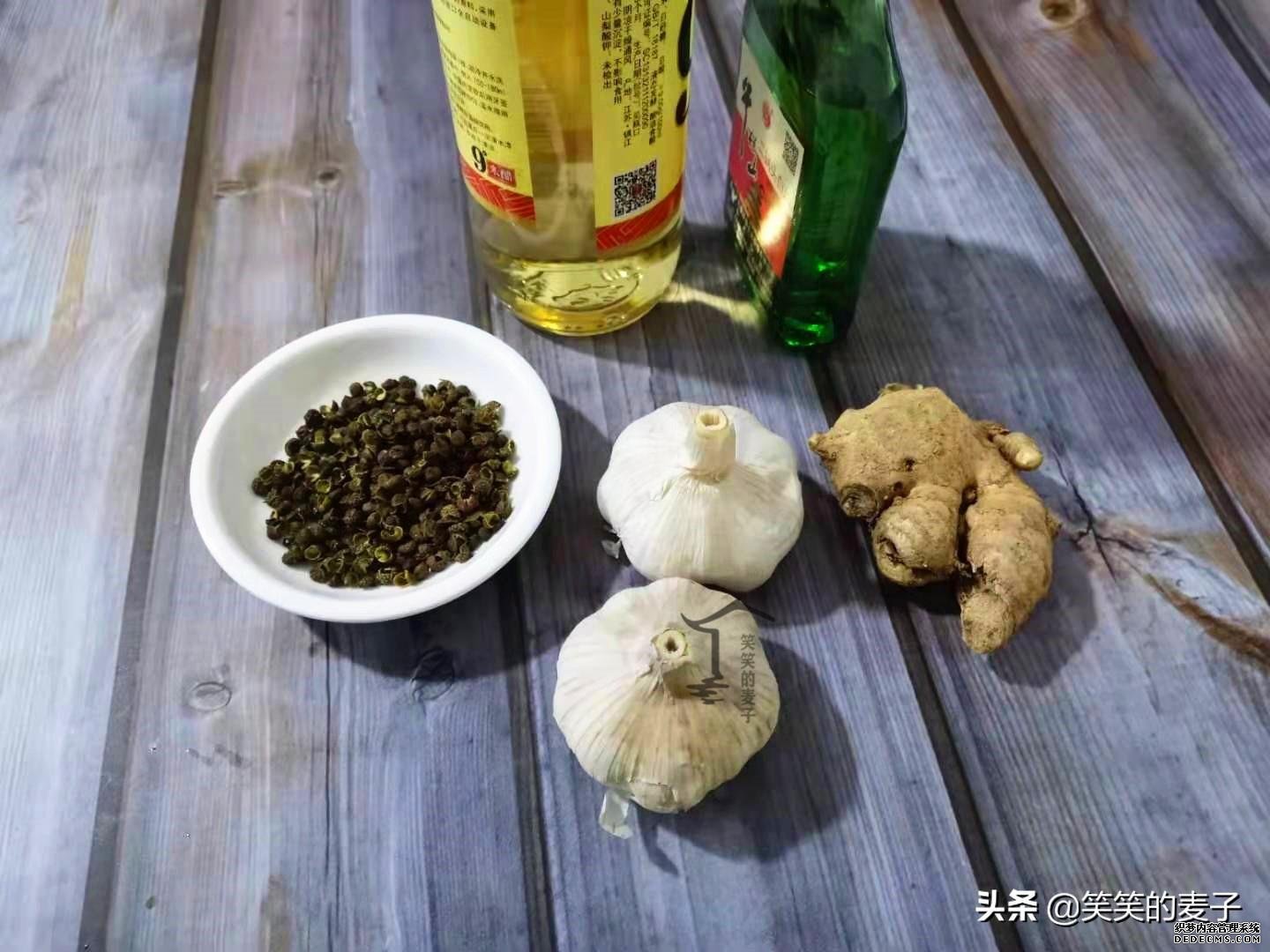 秋季，雙節(jié)期間，注意少吃3類食物，對家人身體好
