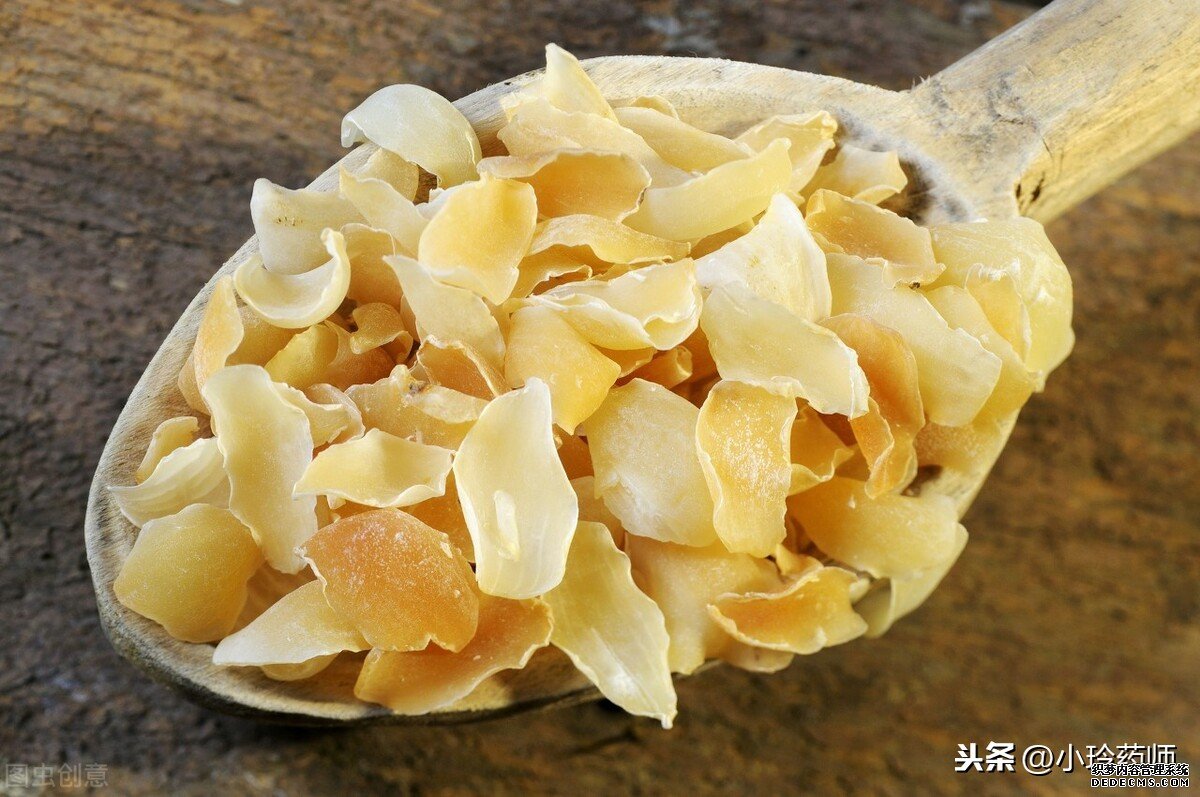 從中醫(yī)養(yǎng)生角度說(shuō)說(shuō)如何過(guò)秋天，怎么防治秋乏、秋燥？
