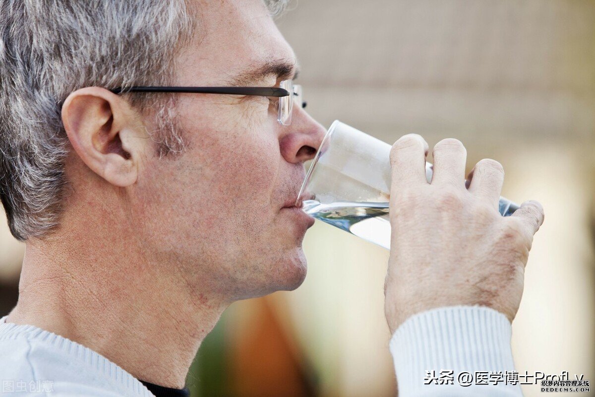 擁有長(zhǎng)壽體質(zhì)的男性，身體往往“2凈、2軟”，希望你也在其中