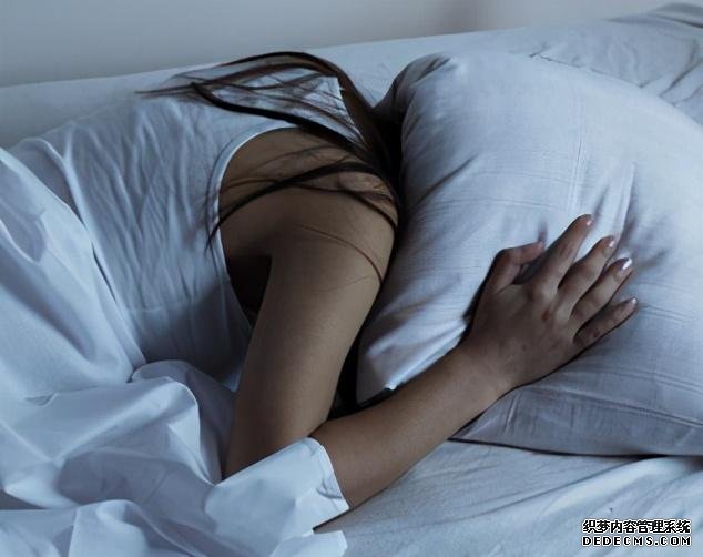 失眠的年輕人，你可能需要這樣做