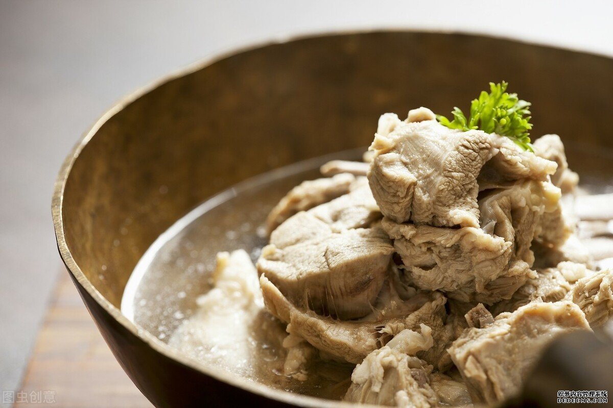 冬天進(jìn)補(bǔ)吃羊肉？吃羊肉雖好，但要避開這5大禁忌